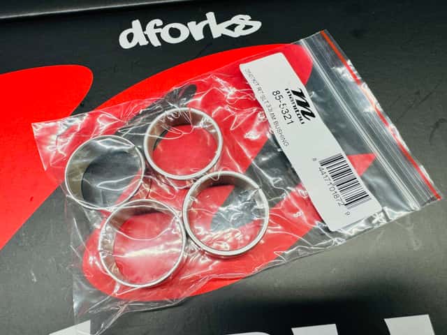 Бушинги вилок Manitou 30мм