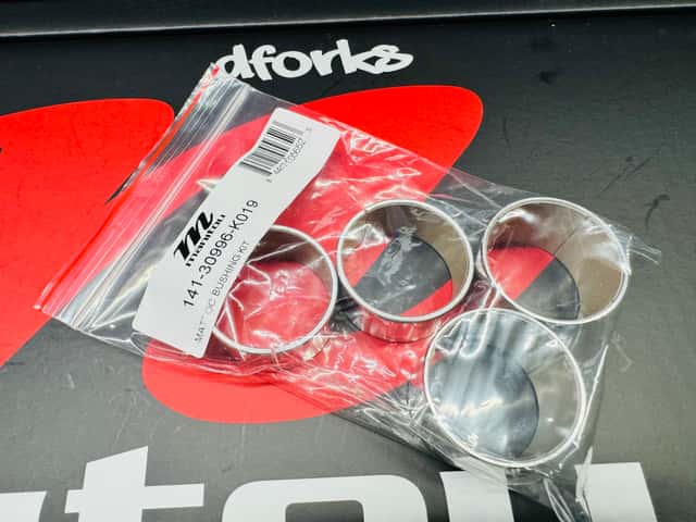 Бушинги вилок Manitou 34мм