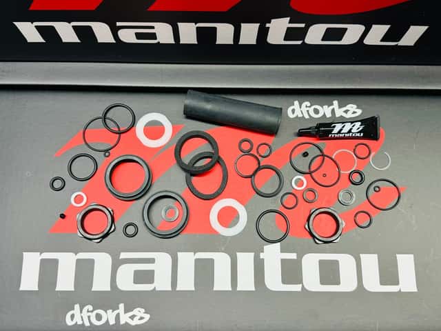 Mezzer | сервис кит вилки Manitou