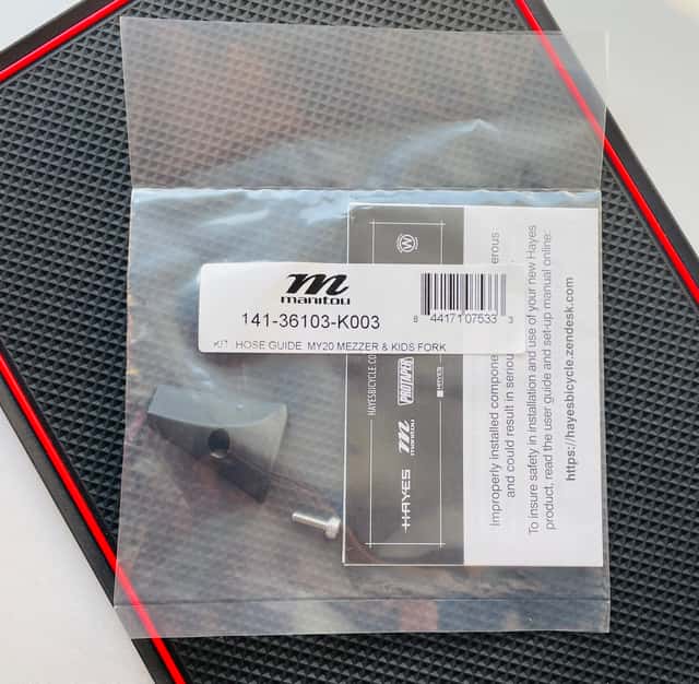 Крепление гидролинии для вилок Manitou