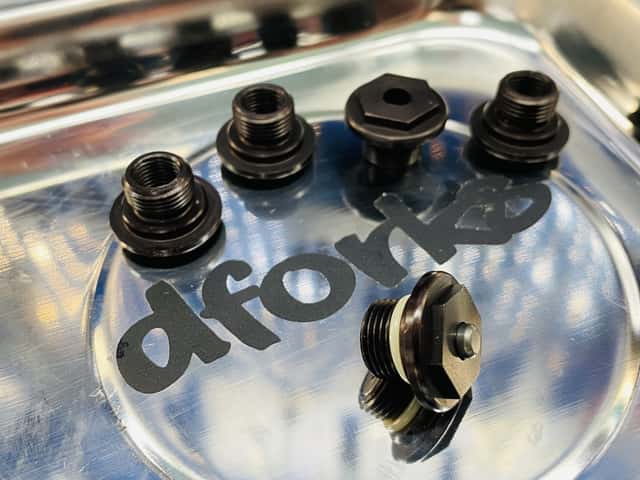 Корпус кнопки сброса давления вилок Fox